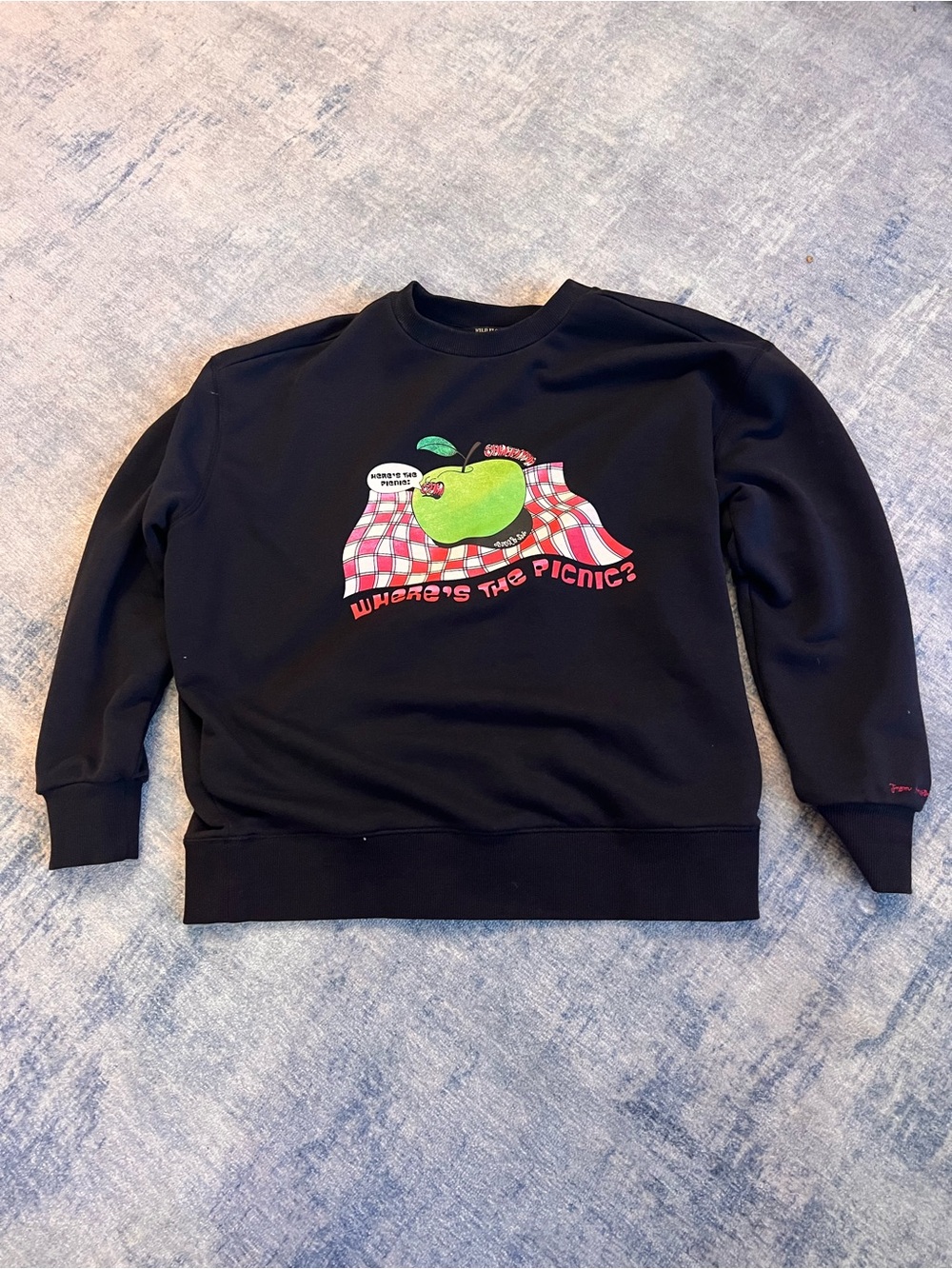 Scotch & Soda Black Crewneck with Green Apple Picnic Graphic